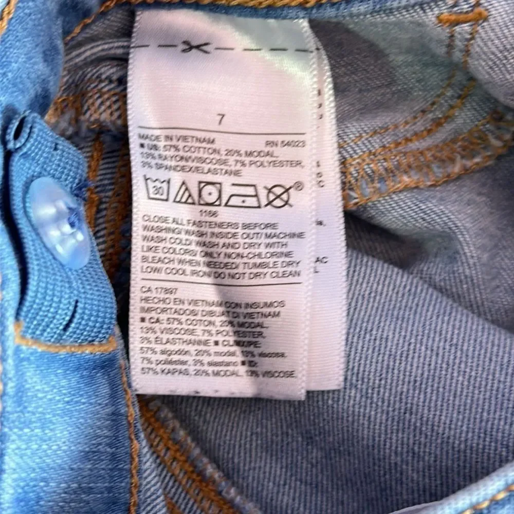 OLD Navy Ballerina Distressed Pale Blue Shorts Size 7